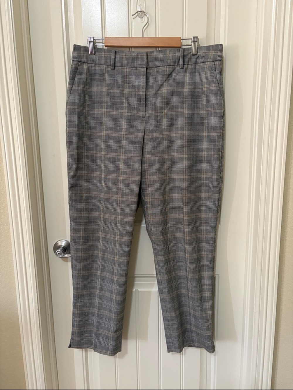 Talbots Gray Plaid Women’s Dress Pants -‎ Classic Tailored Fit